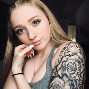 Meet your Posher, Alyssa